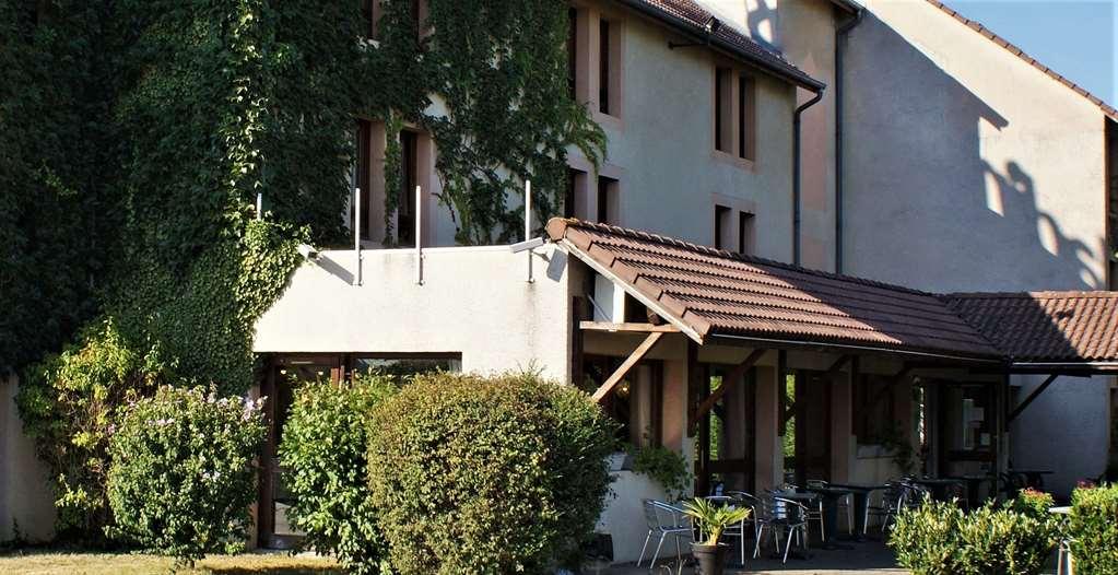 Brit Confort Pau Hotel 3*