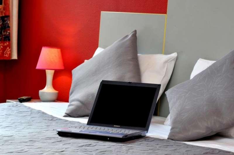 Brit Confort Pau Hotel
